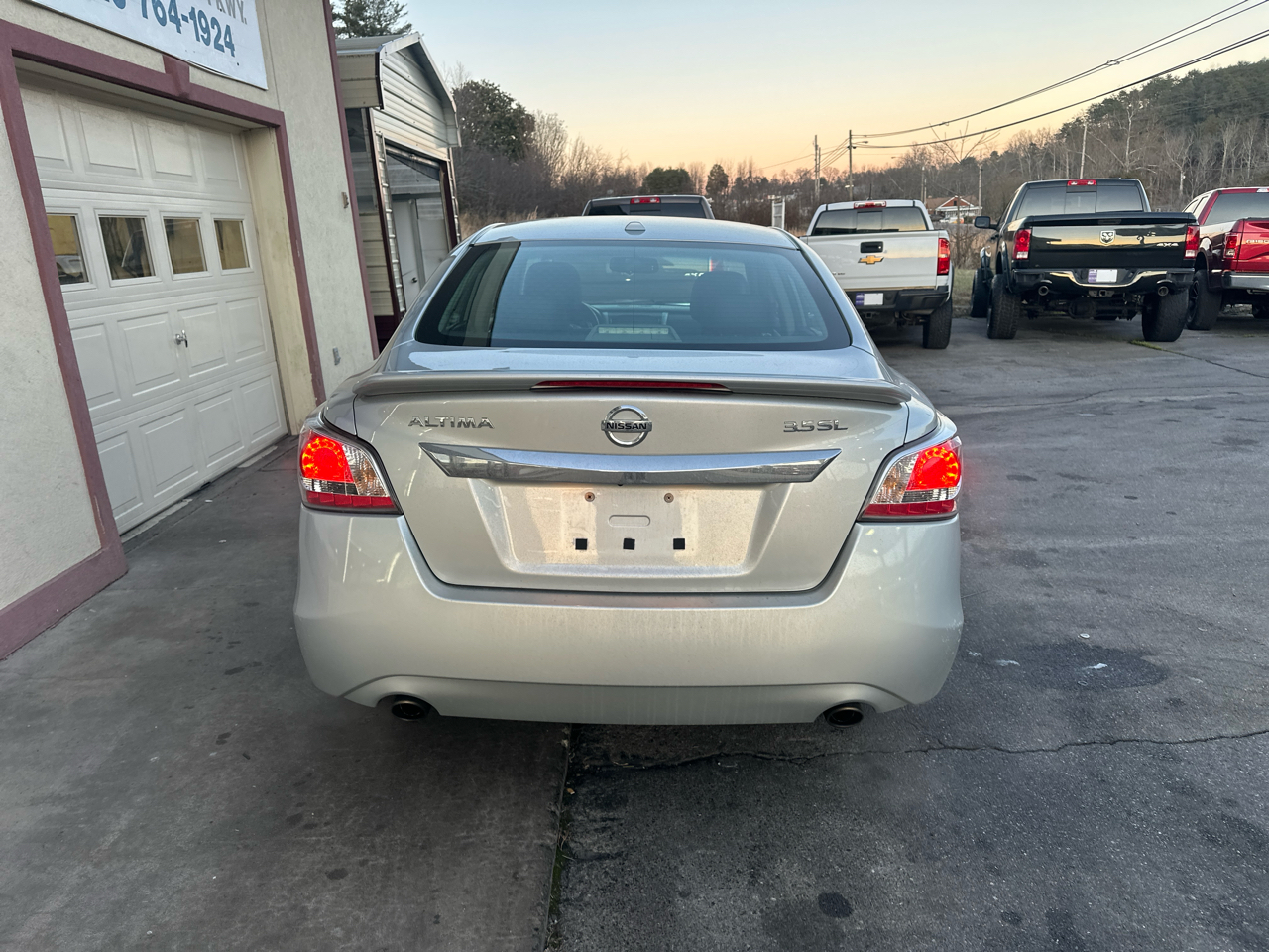 Nissan Altima 3.5 SV 2015