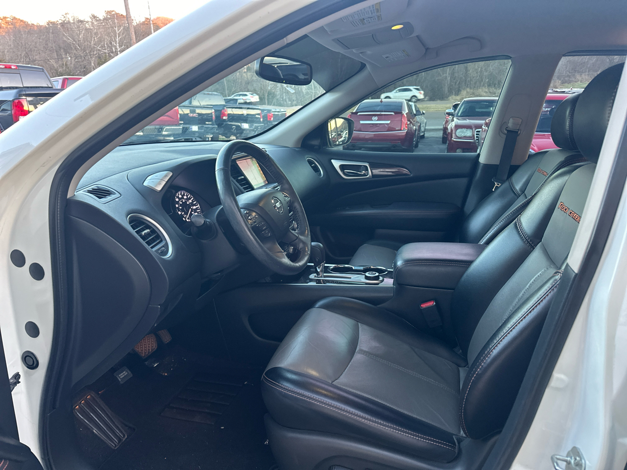 Nissan Pathfinder SL 4WD 2020