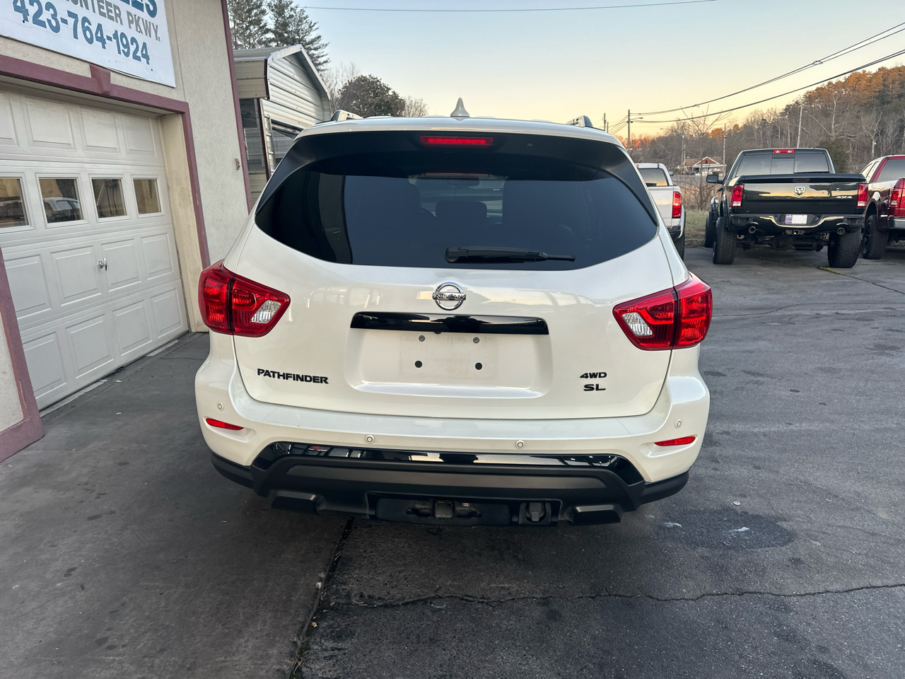 Nissan Pathfinder SL 4WD 2020