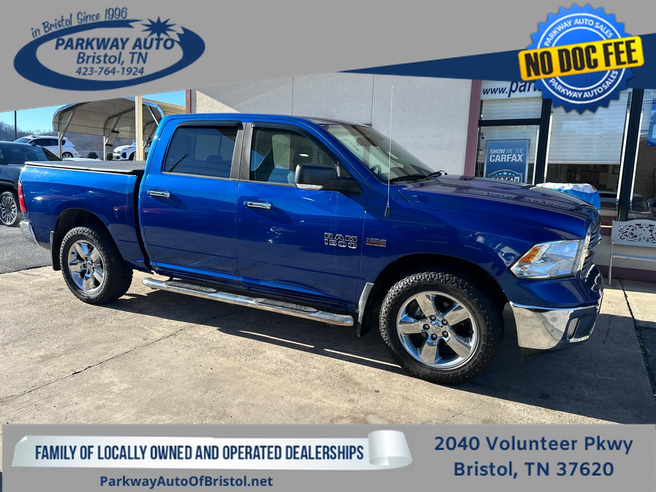 2015 RAM 1500 SLT Crew Cab 4WD