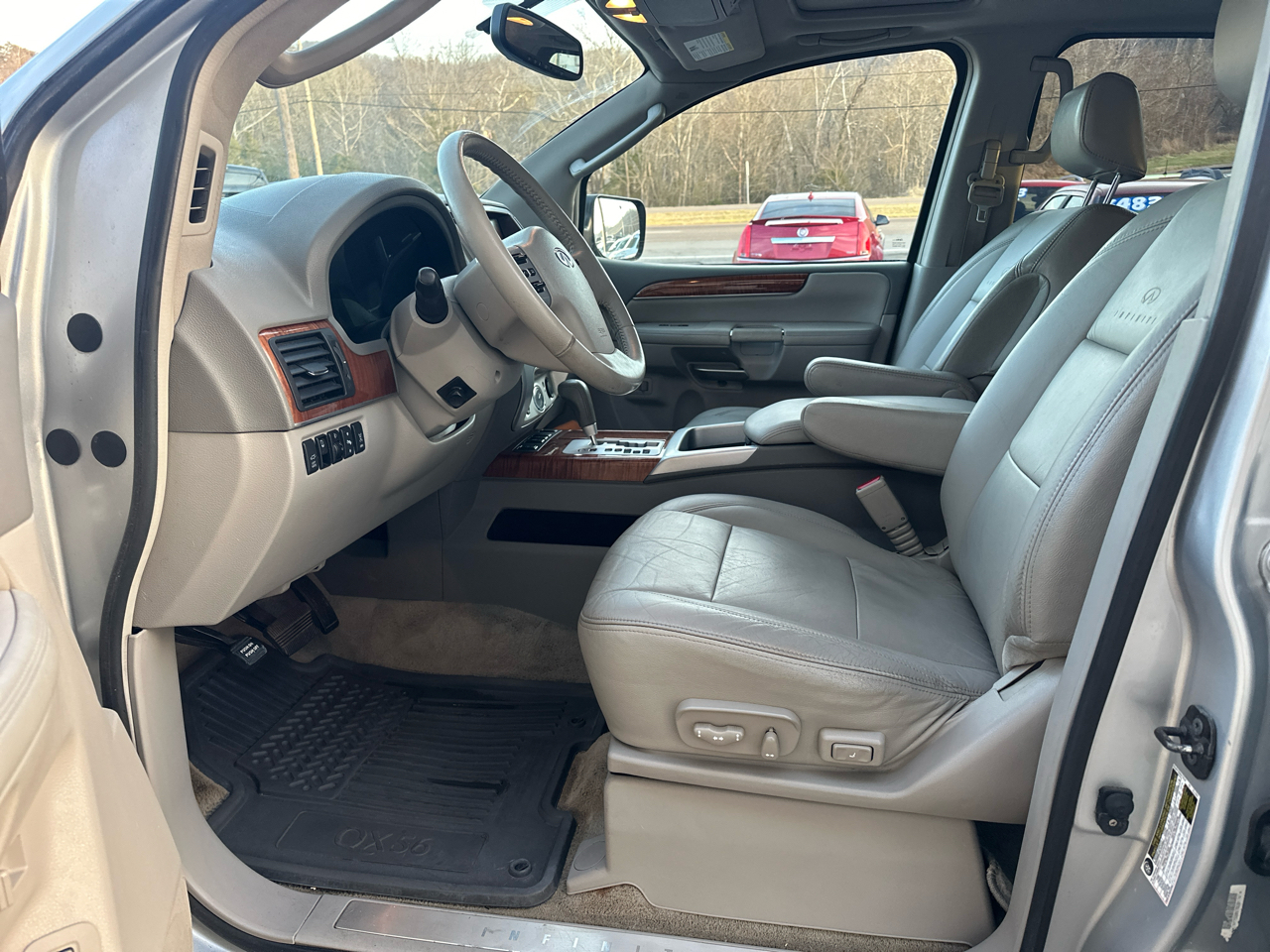 Infiniti QX56 AWD 2010