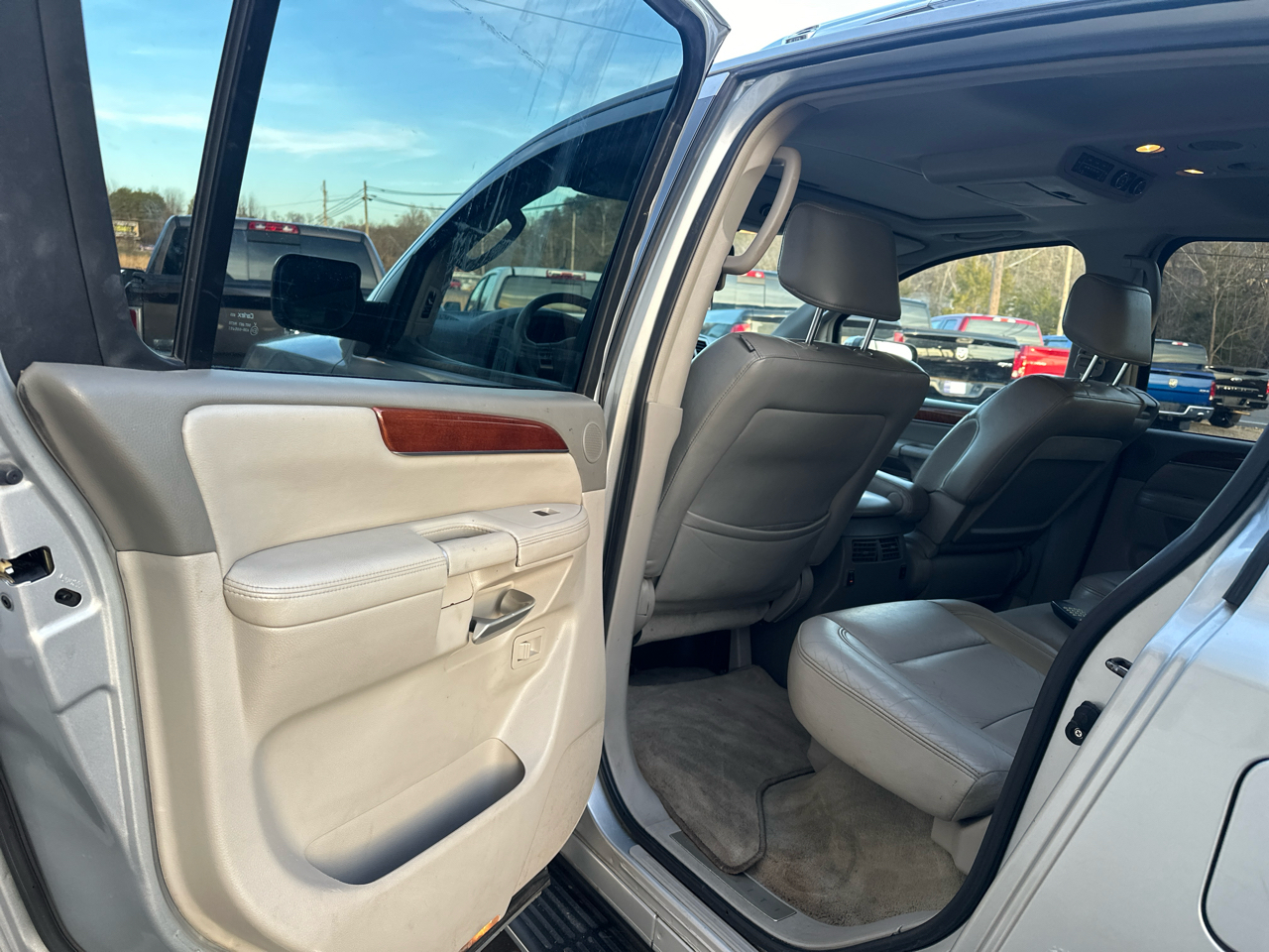 Infiniti QX56 AWD 2010