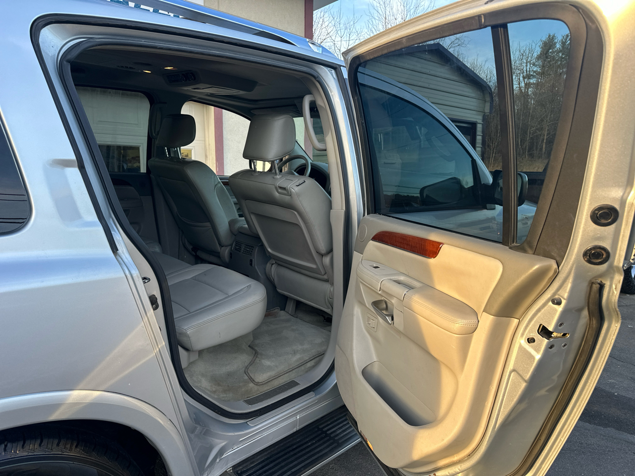 Infiniti QX56 AWD 2010