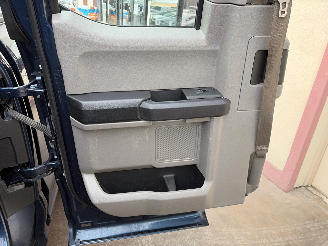 Ford F-150 4WD SuperCab 145" XL 2016