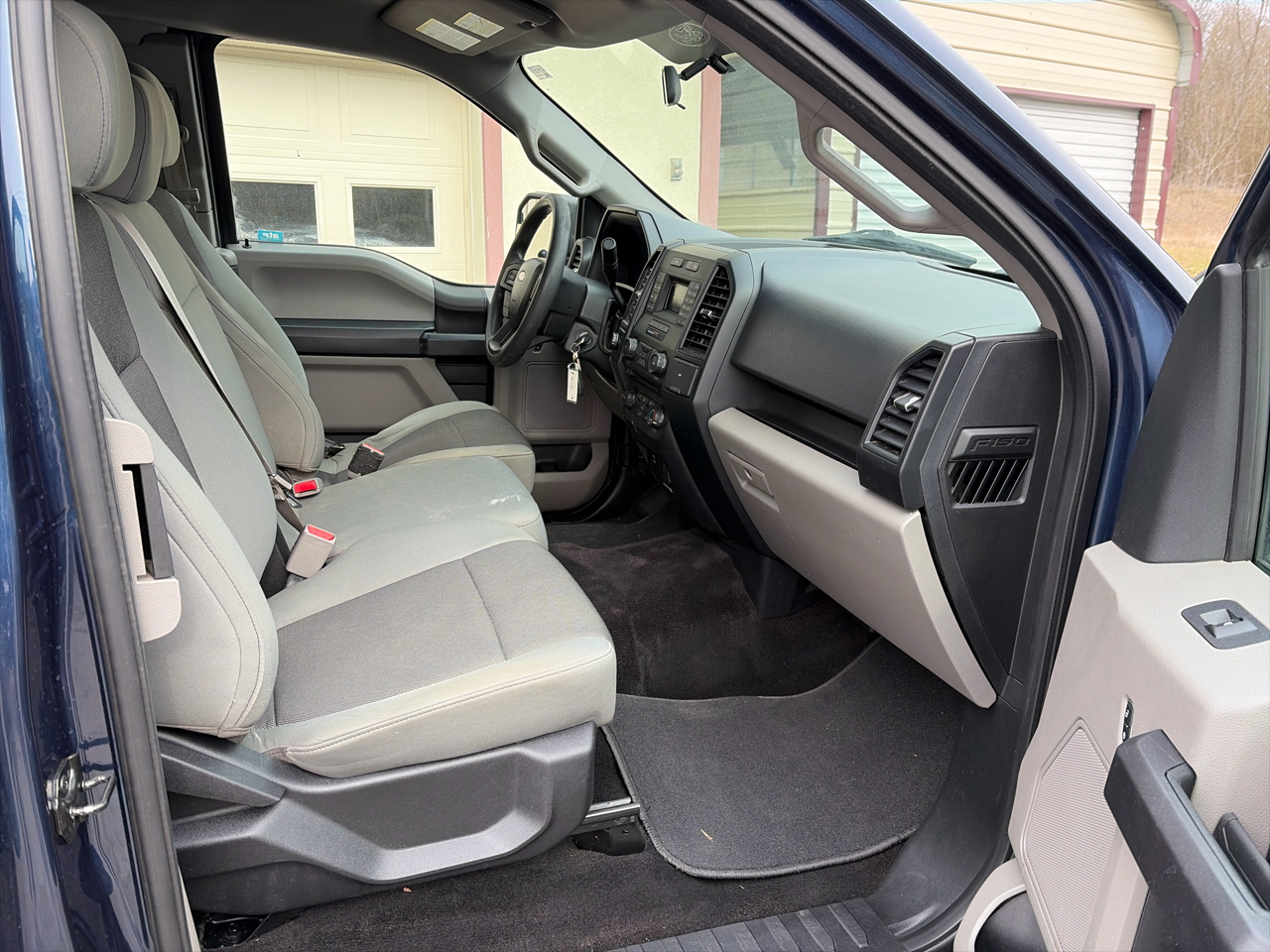 Ford F-150 4WD SuperCab 145" XL 2016