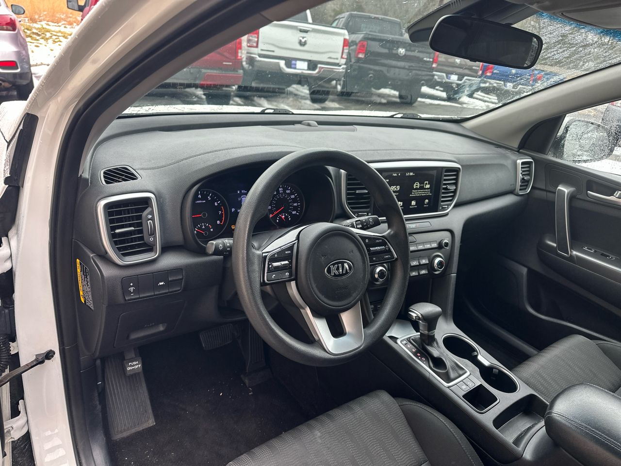 Kia Sportage LX FWD 2021