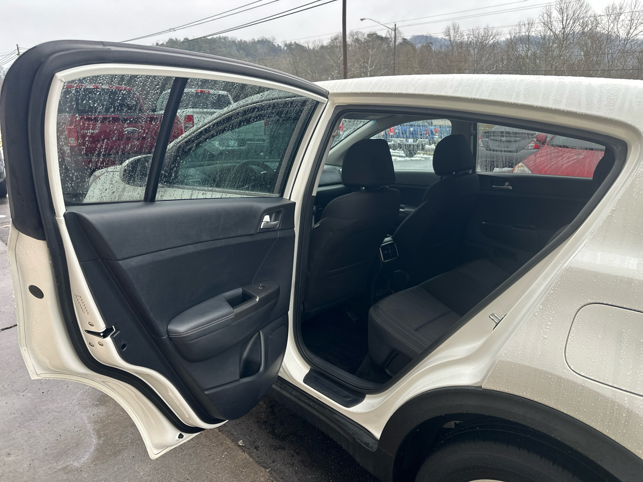 Kia Sportage LX FWD 2021