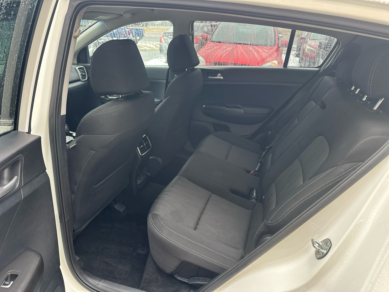 Kia Sportage LX FWD 2021