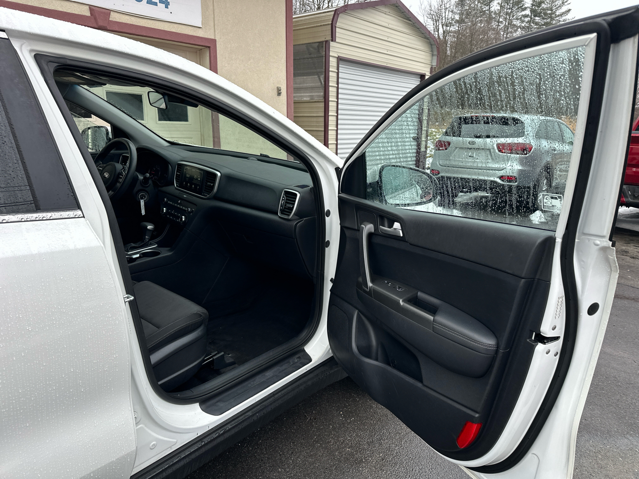 Kia Sportage LX FWD 2021