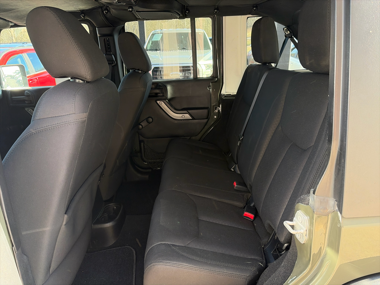 Jeep Wrangler Unlimited Sport 4WD 2015