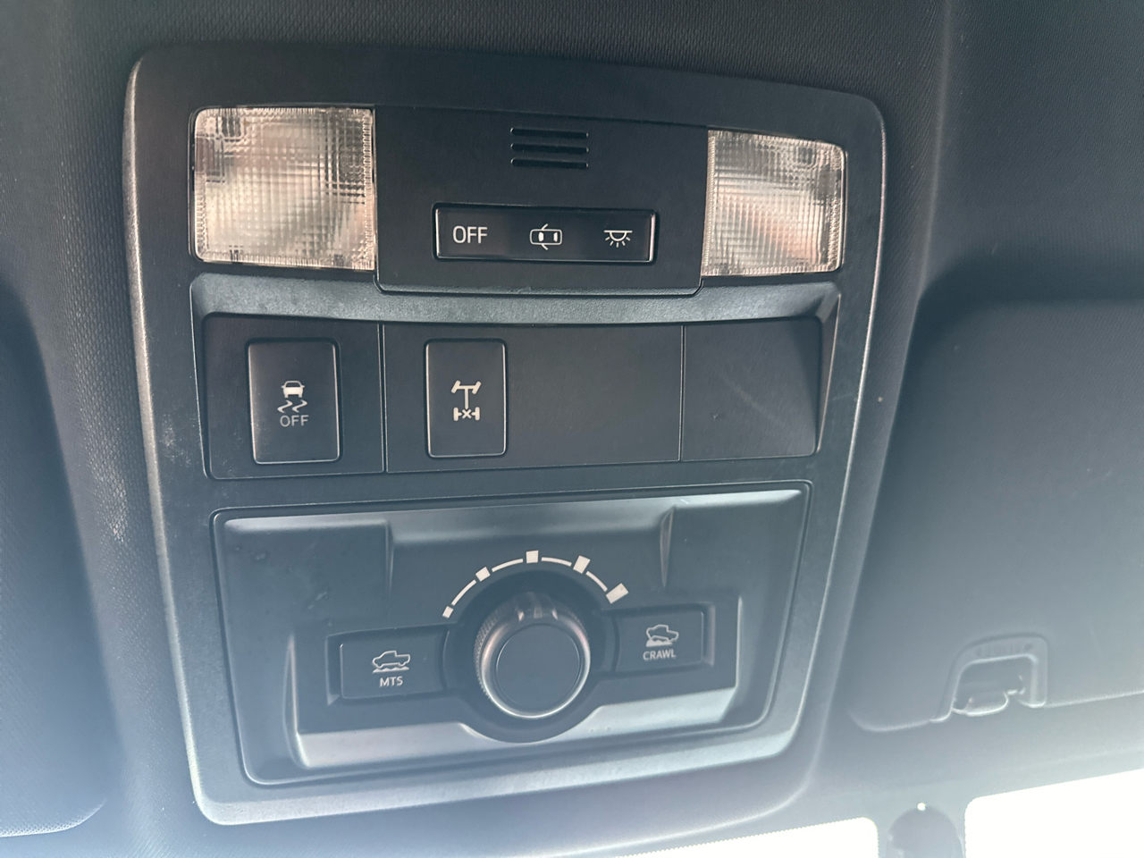 Toyota Tacoma SR5 Double Cab Long Bed V6 6AT 4WD 2016