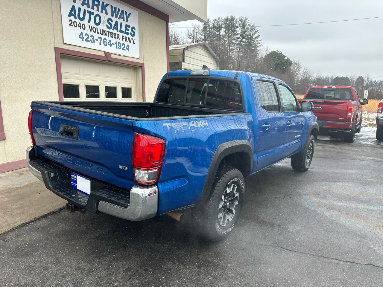 Toyota Tacoma SR5 Double Cab Long Bed V6 6AT 4WD 2016