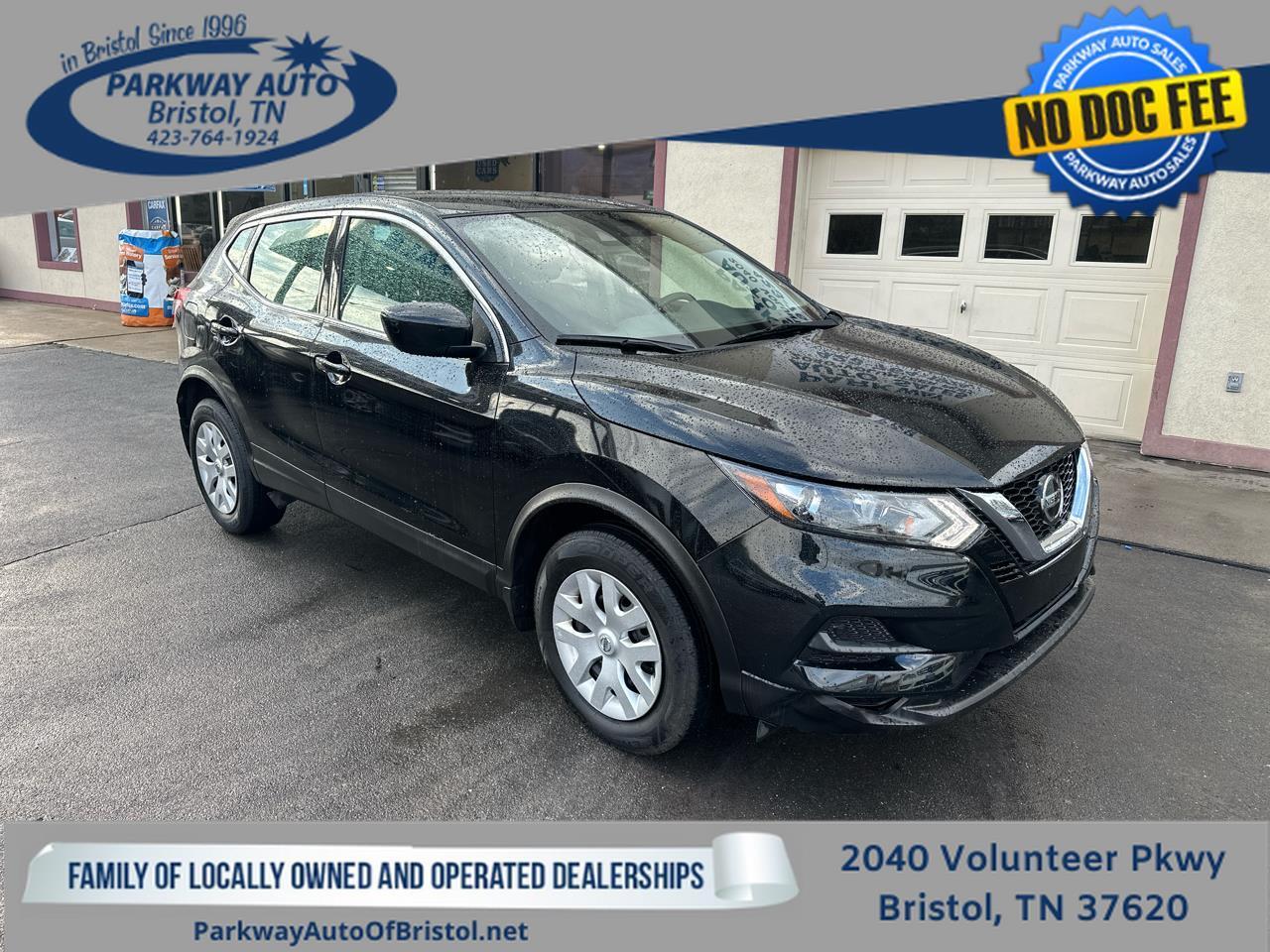 Nissan Rogue Sport S 2020