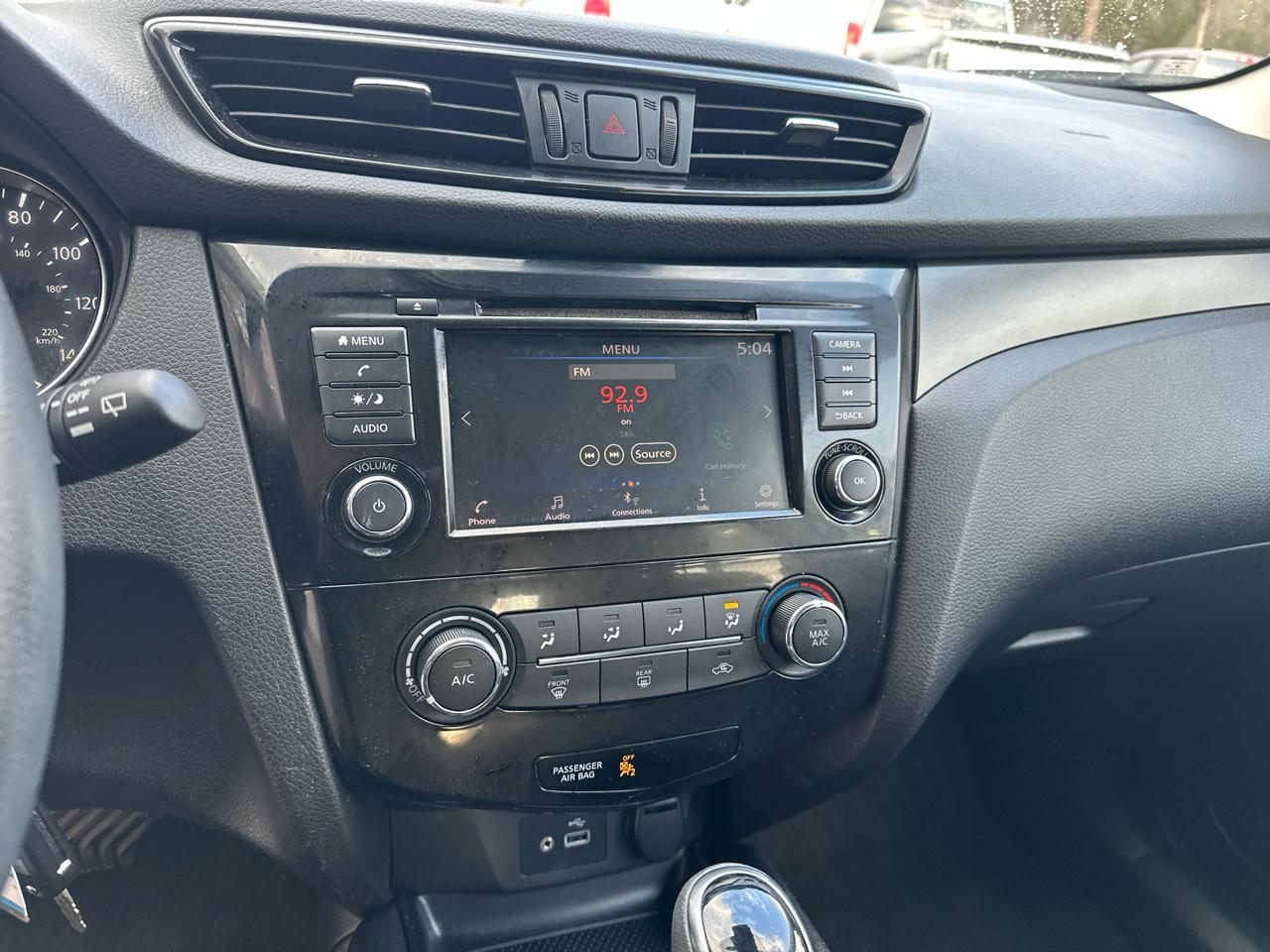 Nissan Rogue Sport S 2020