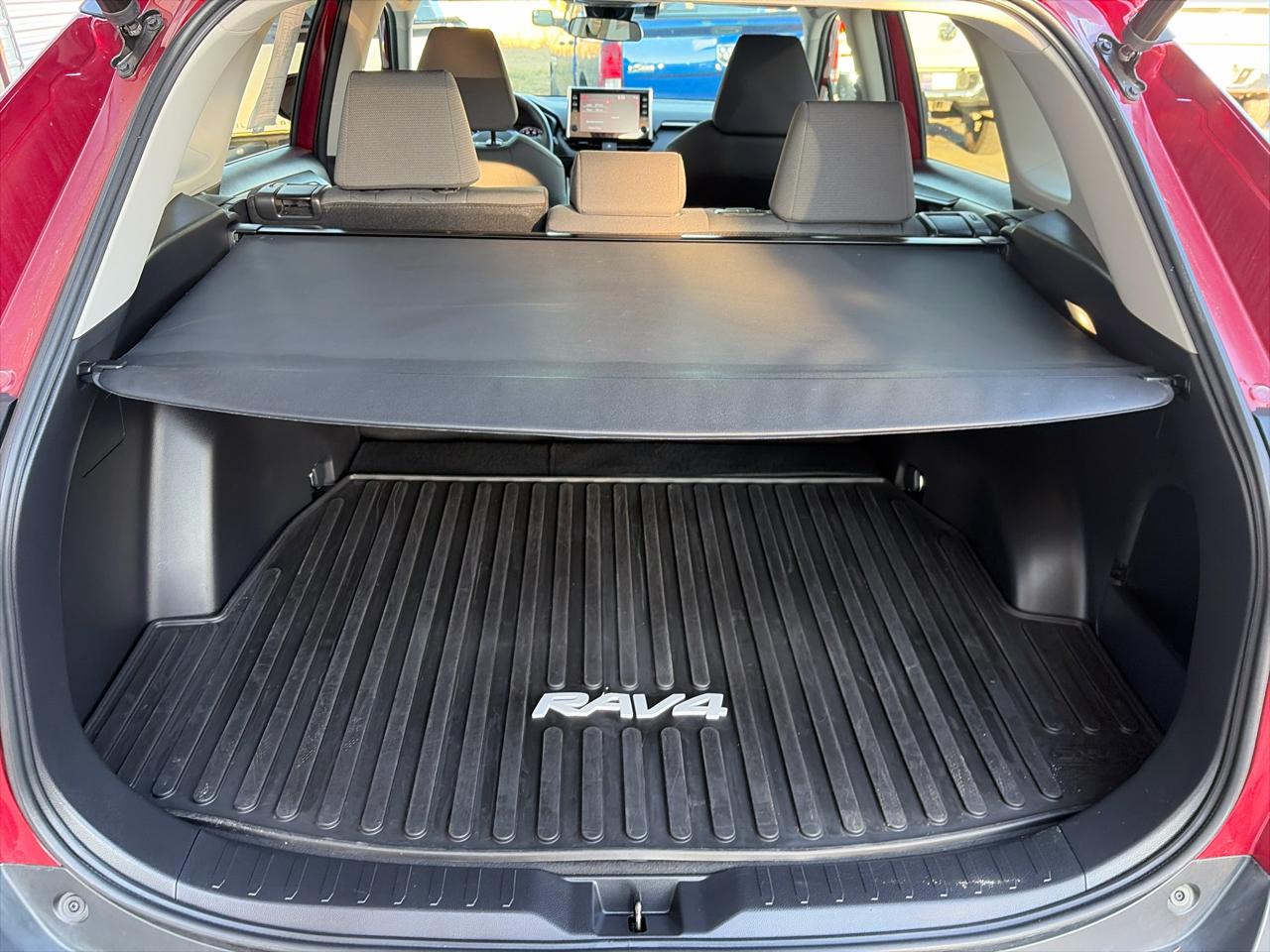 Toyota RAV4 XLE AWD 2022