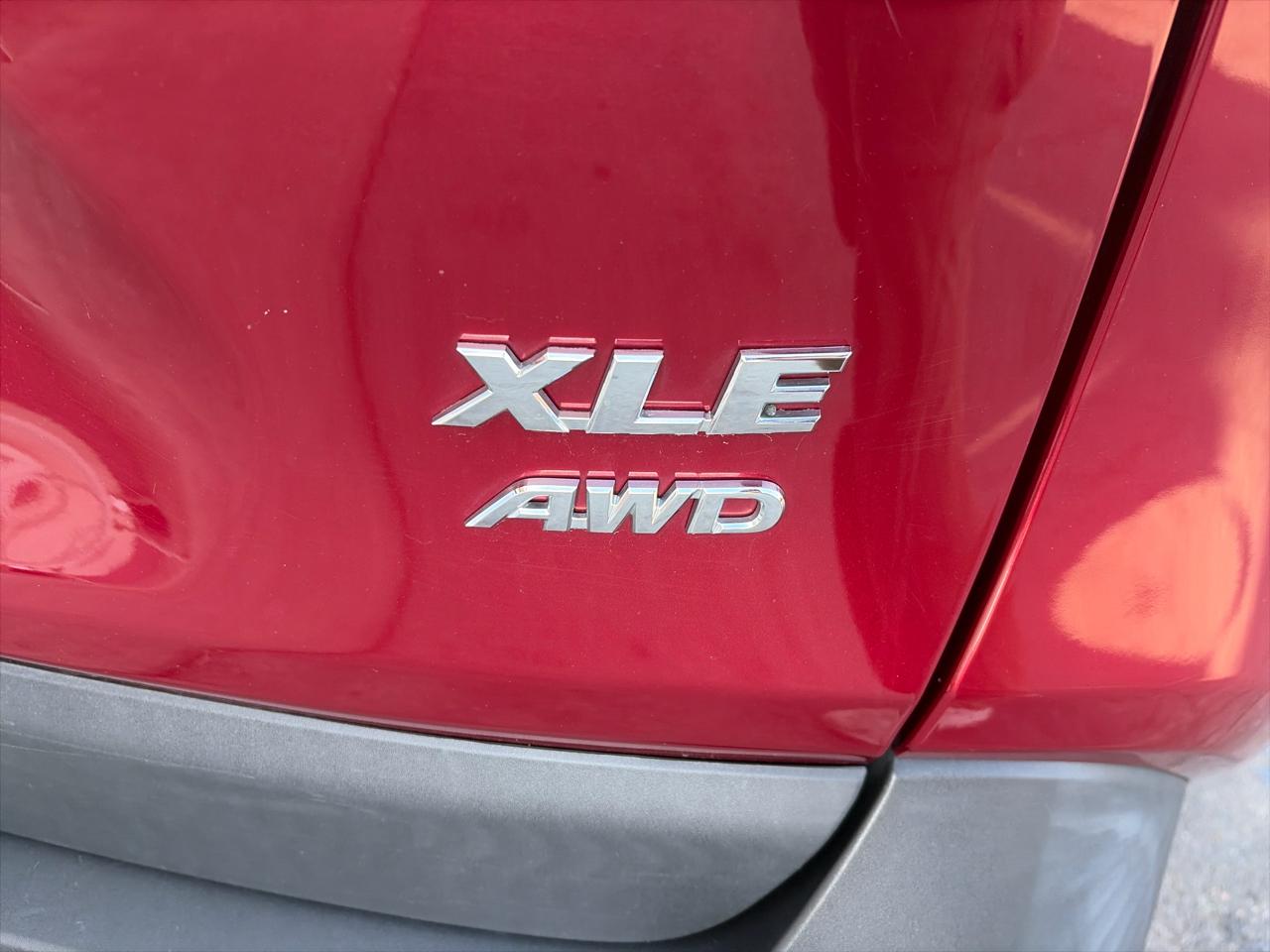 Toyota RAV4 XLE AWD 2022