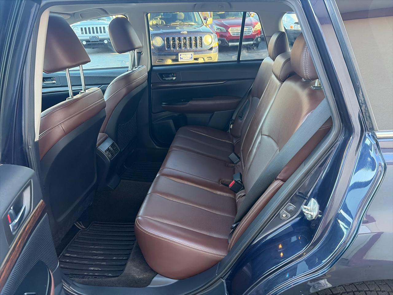 Subaru Outback 3.6R Limited 2014