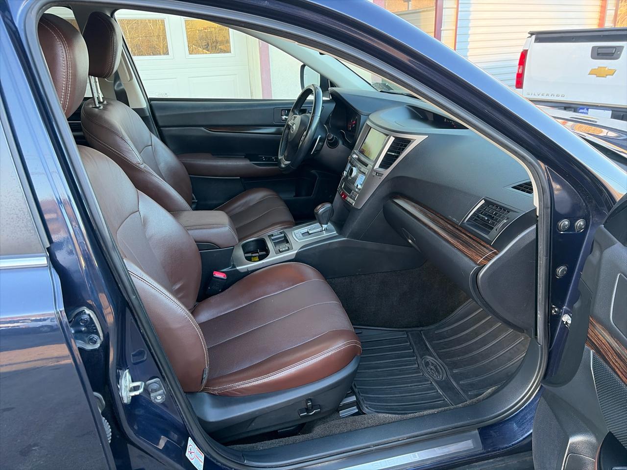 Subaru Outback 3.6R Limited 2014