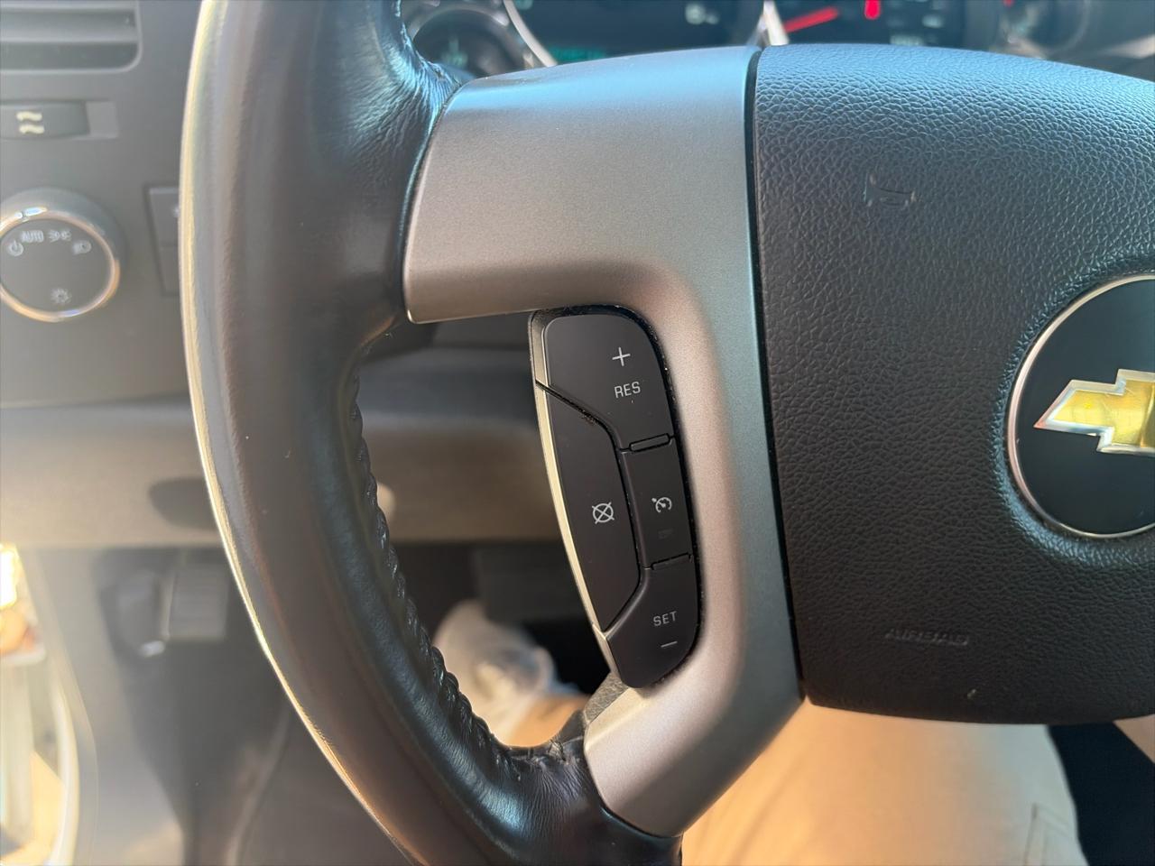 Chevrolet Silverado 1500 LT Crew Cab 4WD 2013