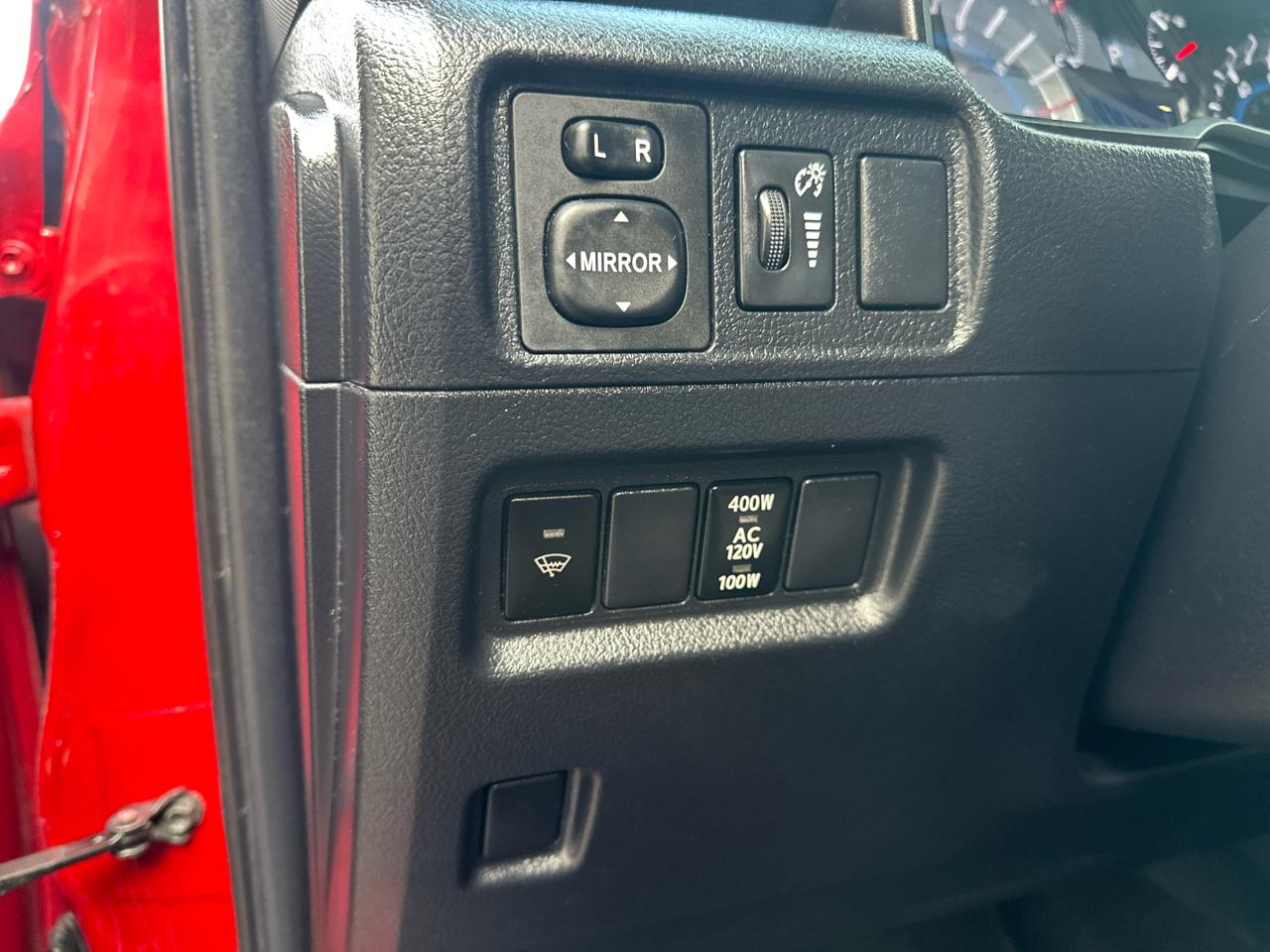 Toyota 4Runner SR5 2WD 2014