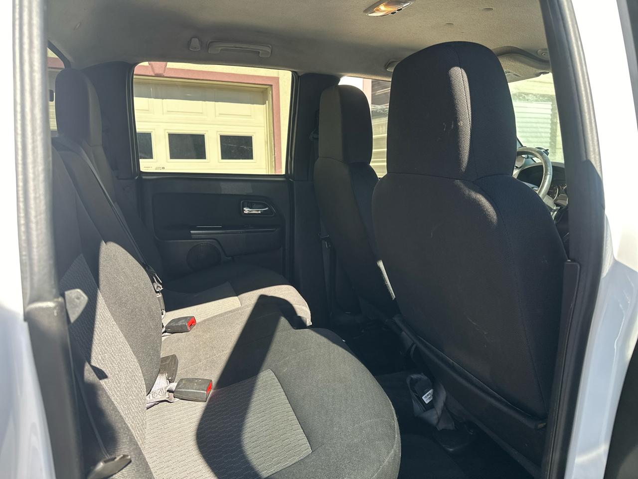 Chevrolet Colorado 2LT Crew Cab 2WD 2011