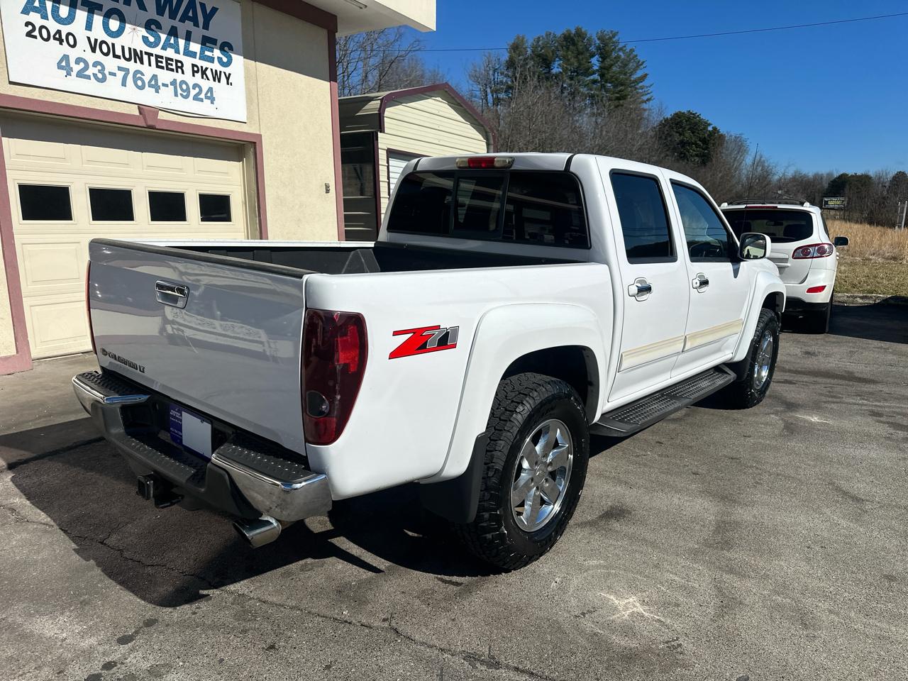 Chevrolet Colorado 2LT Crew Cab 2WD 2011