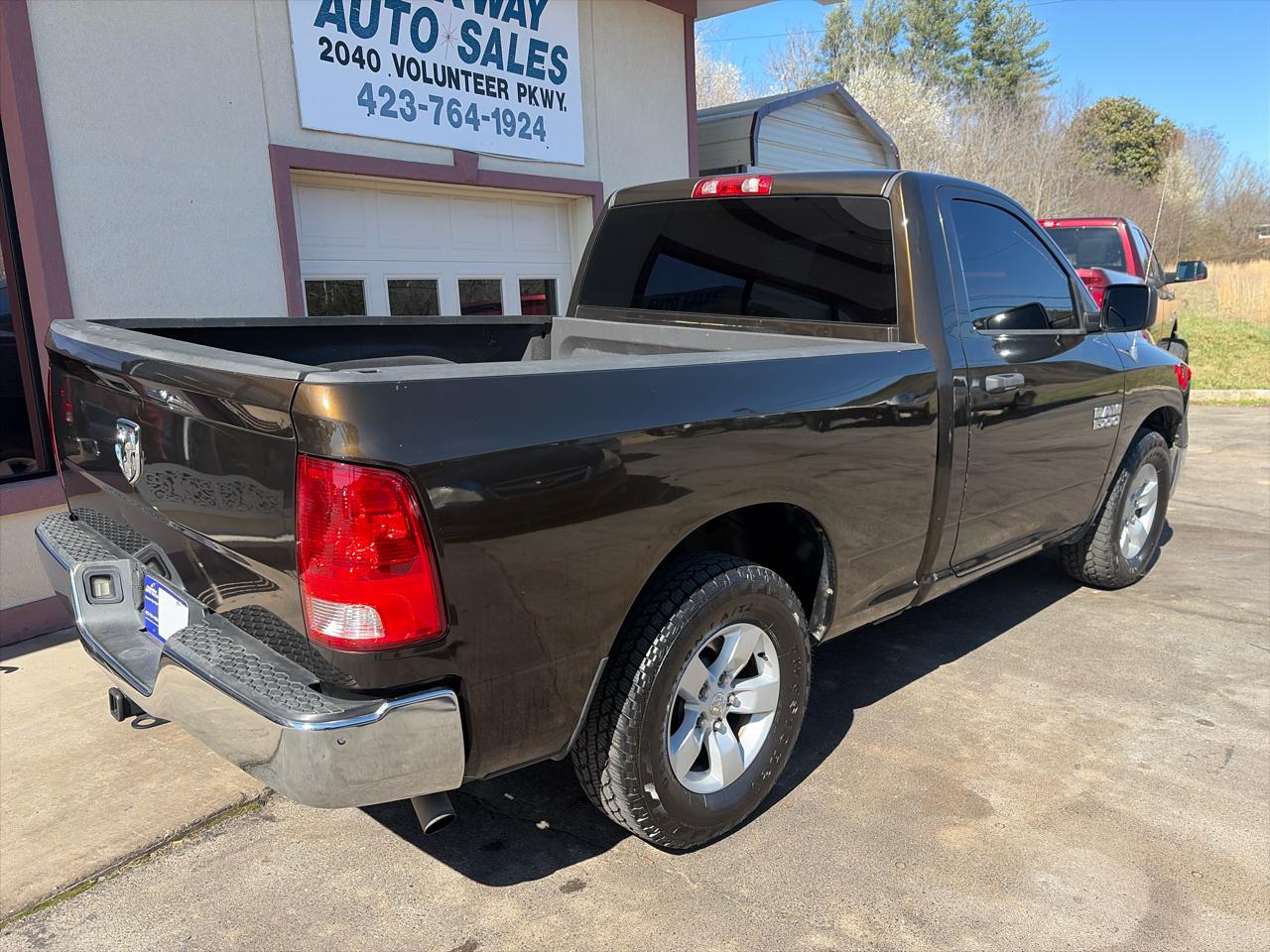 RAM 1500 Tradesman Regular Cab SWB 2WD 2013