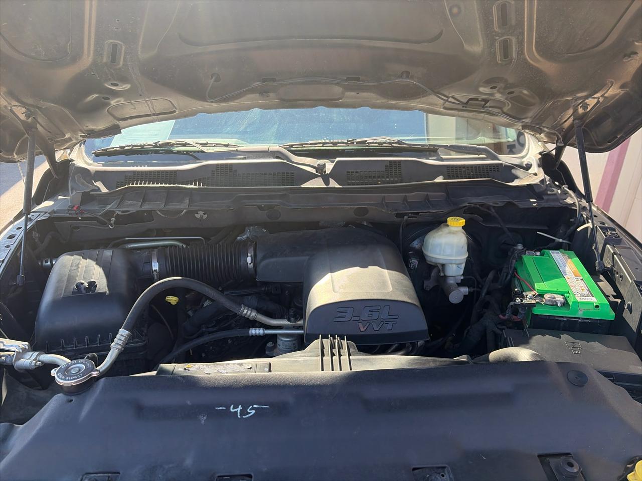 RAM 1500 Tradesman Regular Cab SWB 2WD 2013