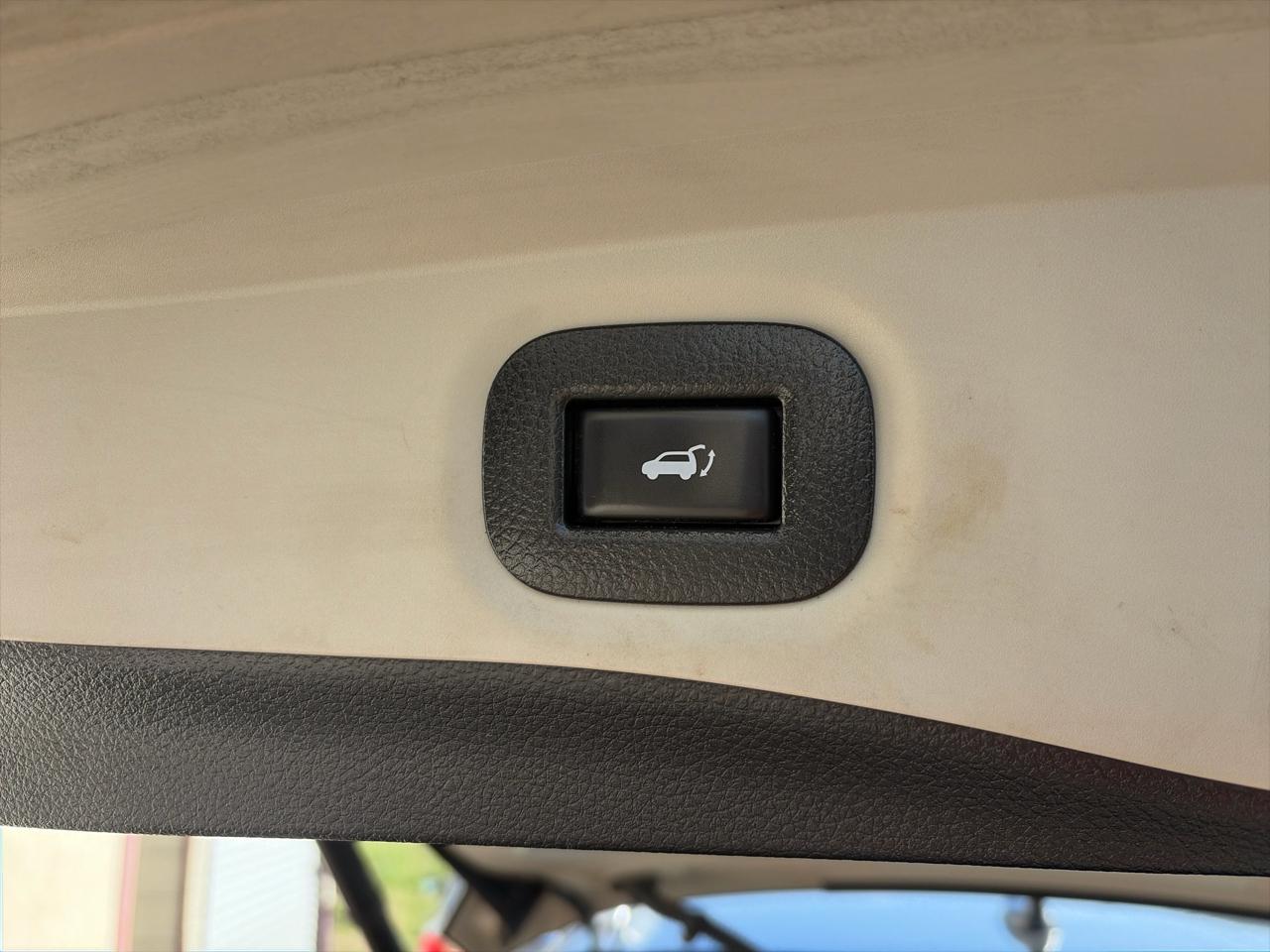 Nissan Rogue S AWD 2016