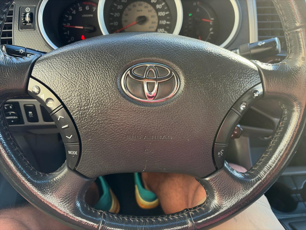 Toyota Tacoma Double Cab Long Bed V6 Auto 4WD 2010