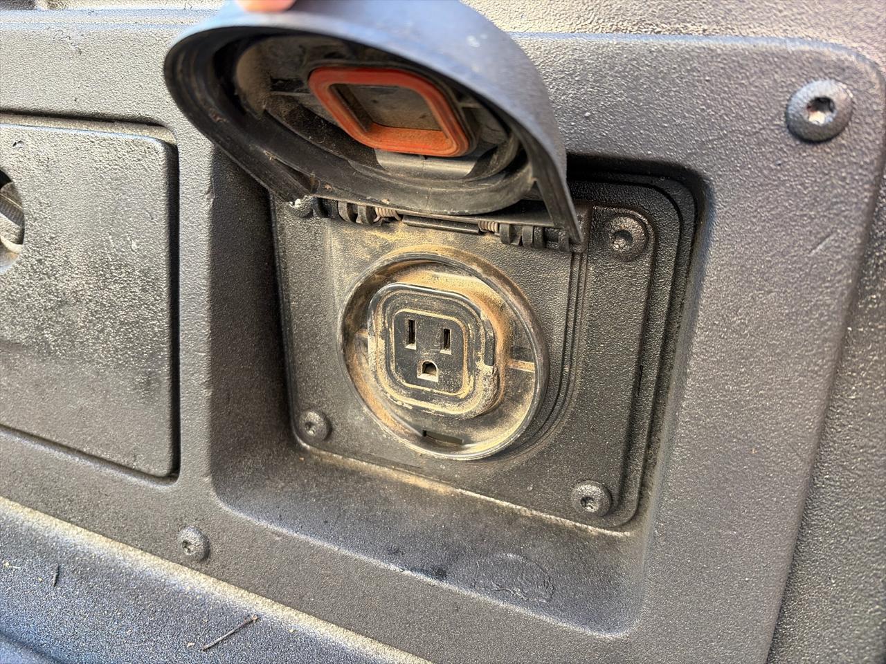 Toyota Tacoma Double Cab Long Bed V6 Auto 4WD 2010