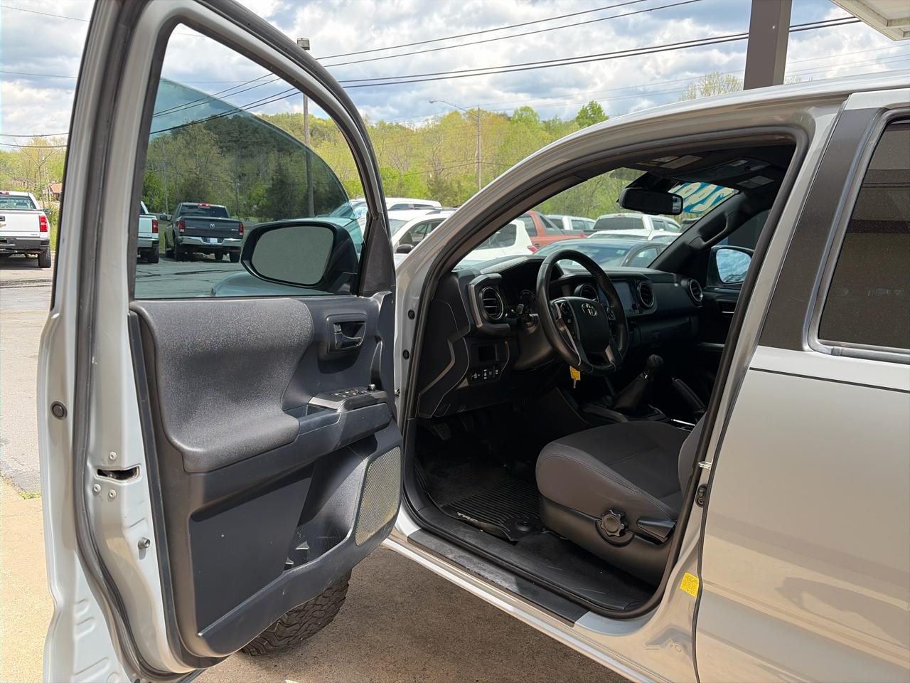 Toyota Tacoma SR5 Double Cab Long Bed V6 6AT 4WD 2018