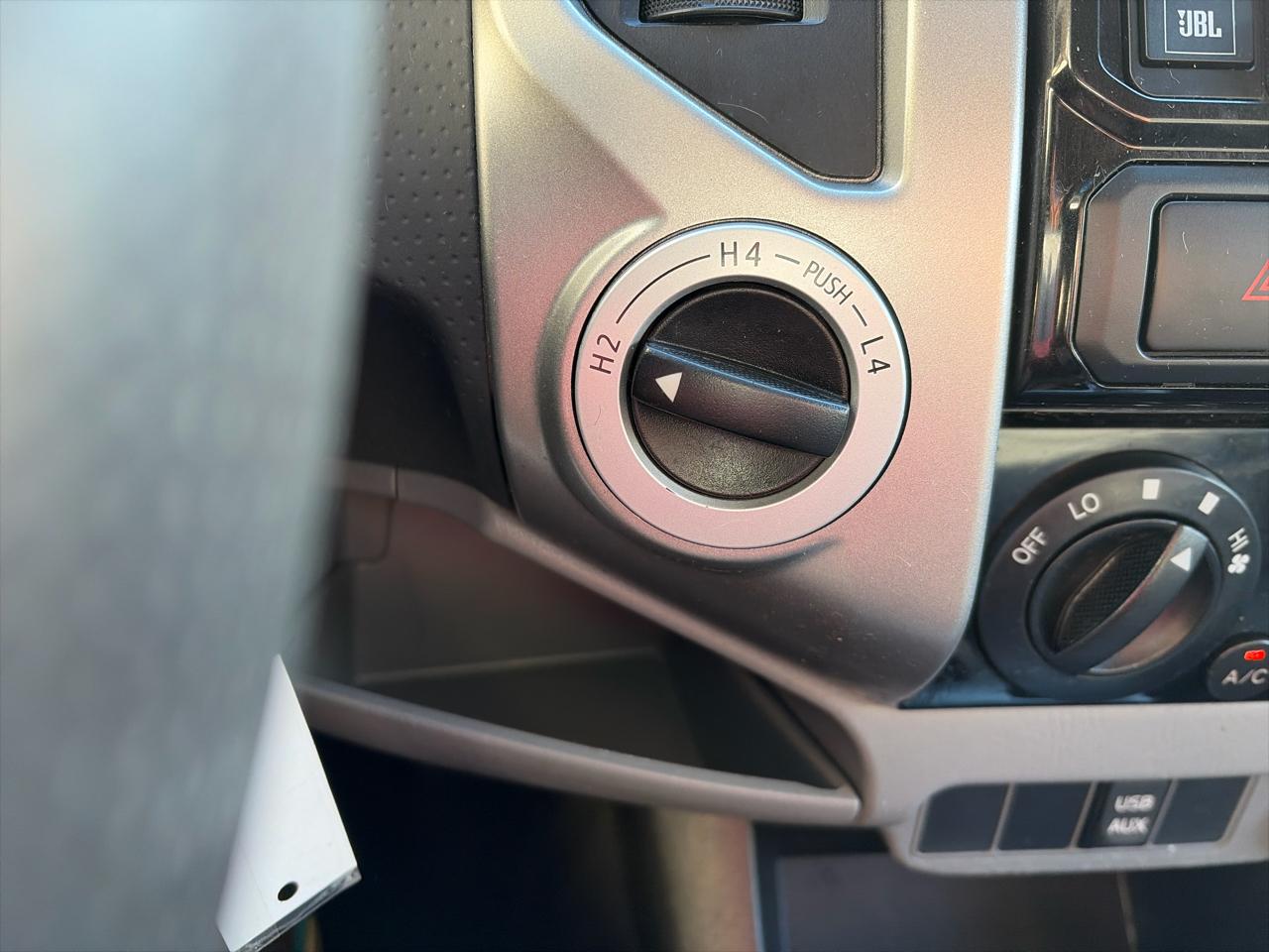 Toyota Tacoma Double Cab V6 5AT 4WD 2014