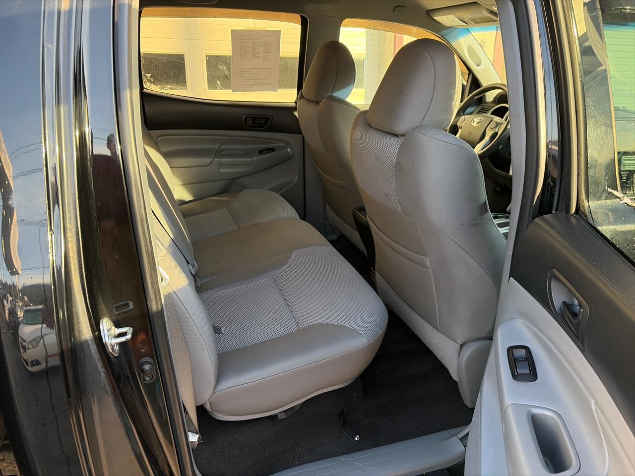 Toyota Tacoma Double Cab V6 5AT 4WD 2014