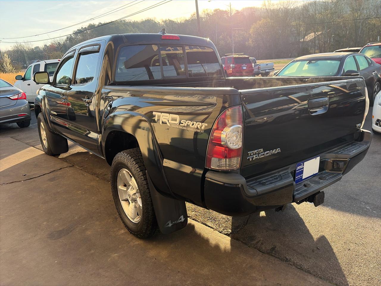 Toyota Tacoma Double Cab V6 5AT 4WD 2014