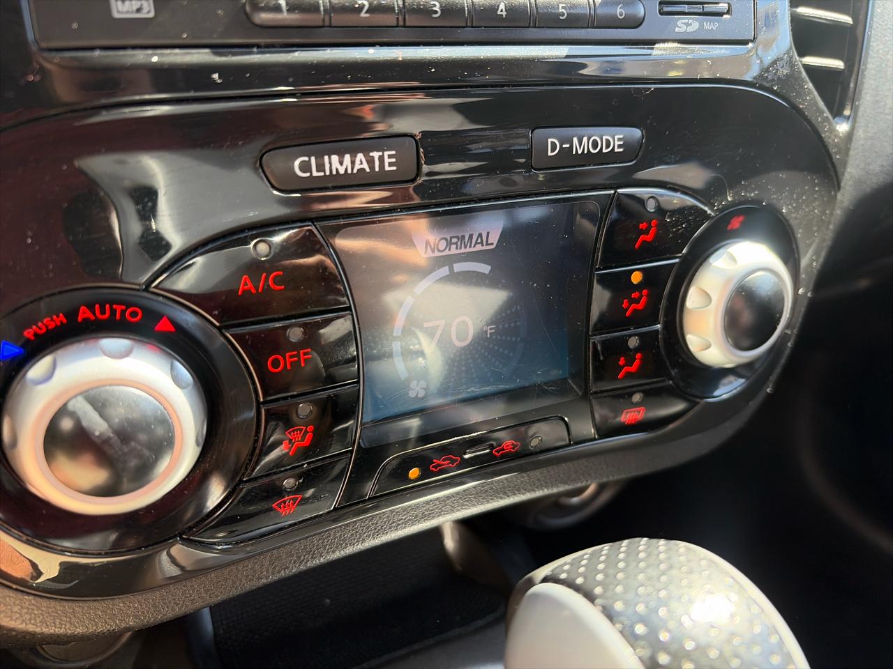 Nissan Juke S AWD 2014