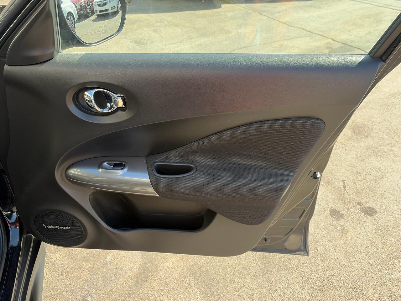 Nissan Juke S AWD 2014