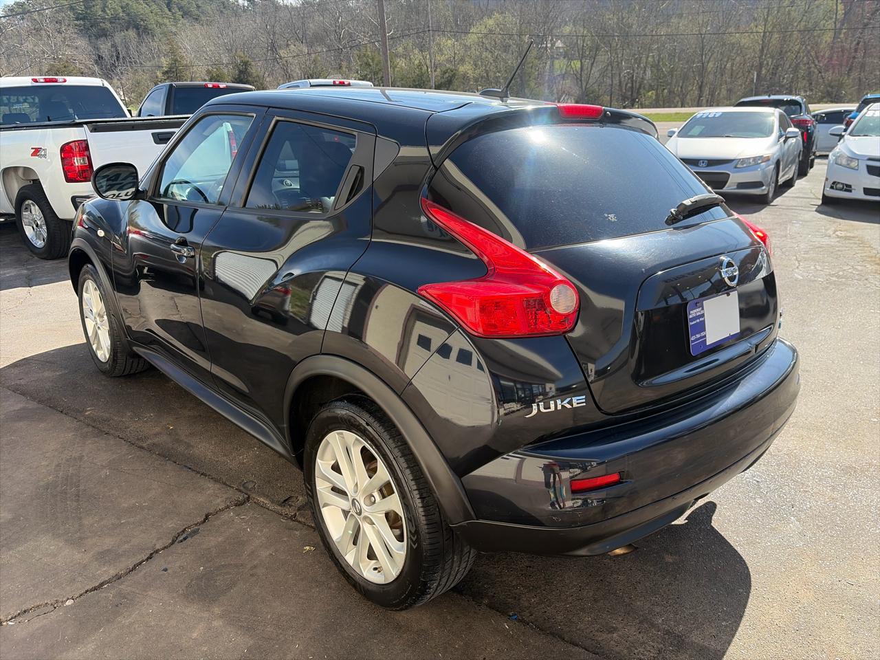 Nissan Juke S AWD 2014