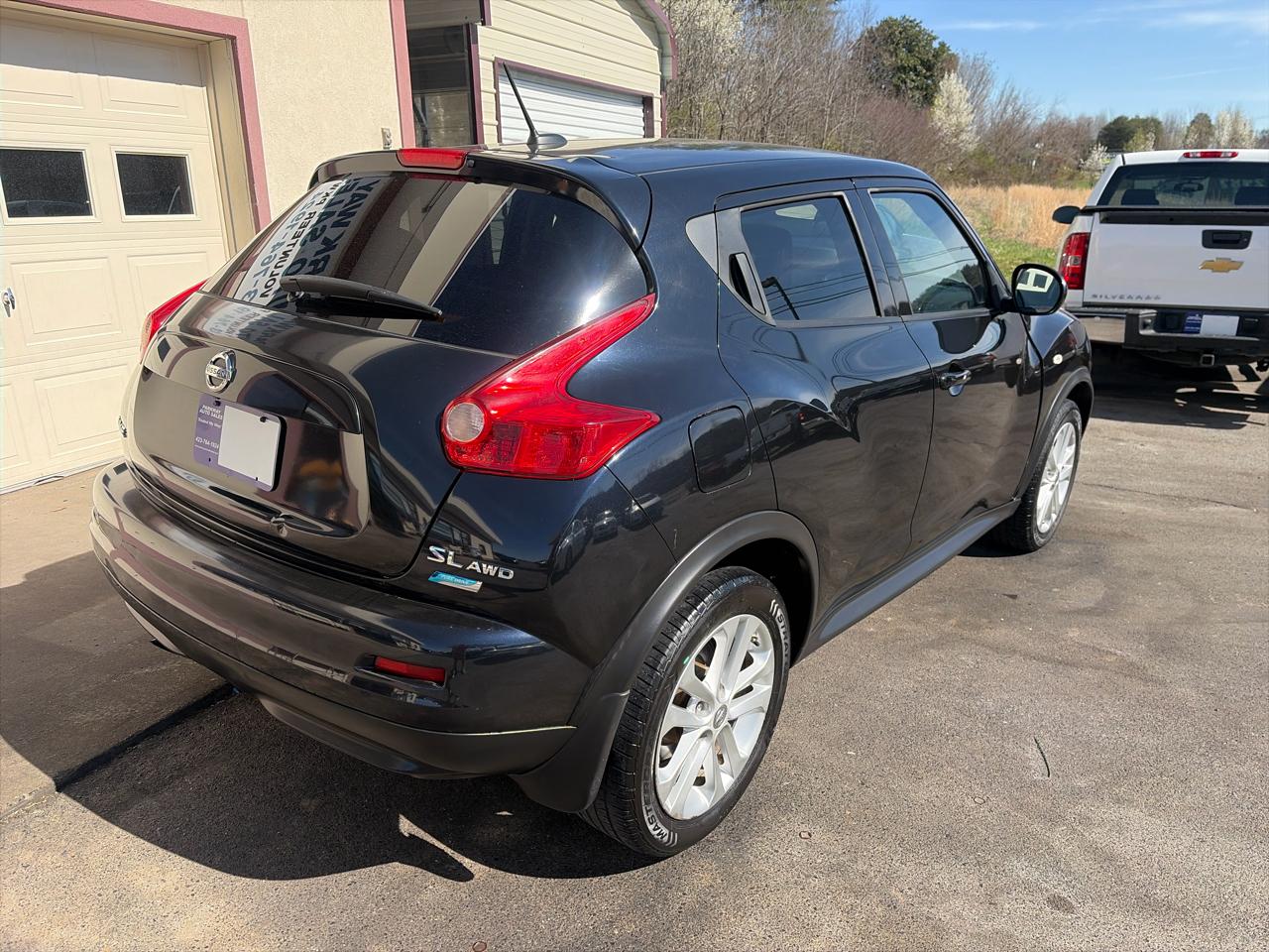 Nissan Juke S AWD 2014