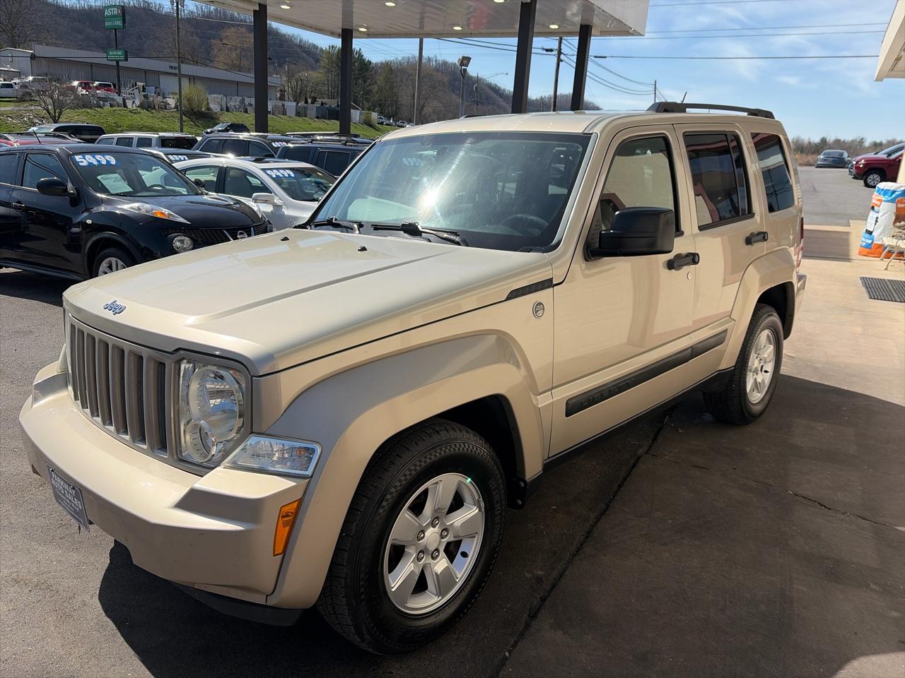 Jeep Liberty Sport 4WD 2010