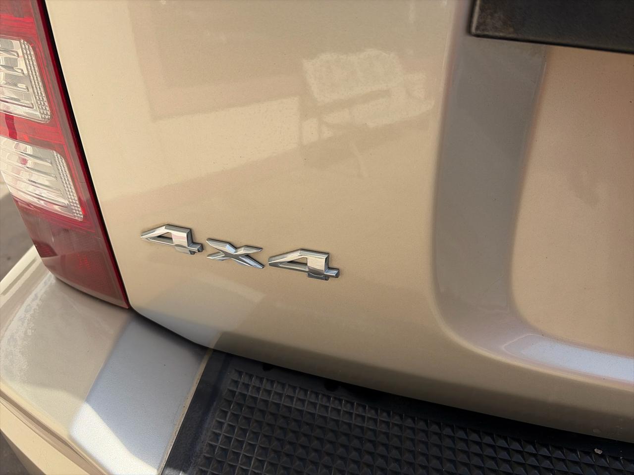 Jeep Liberty Sport 4WD 2010