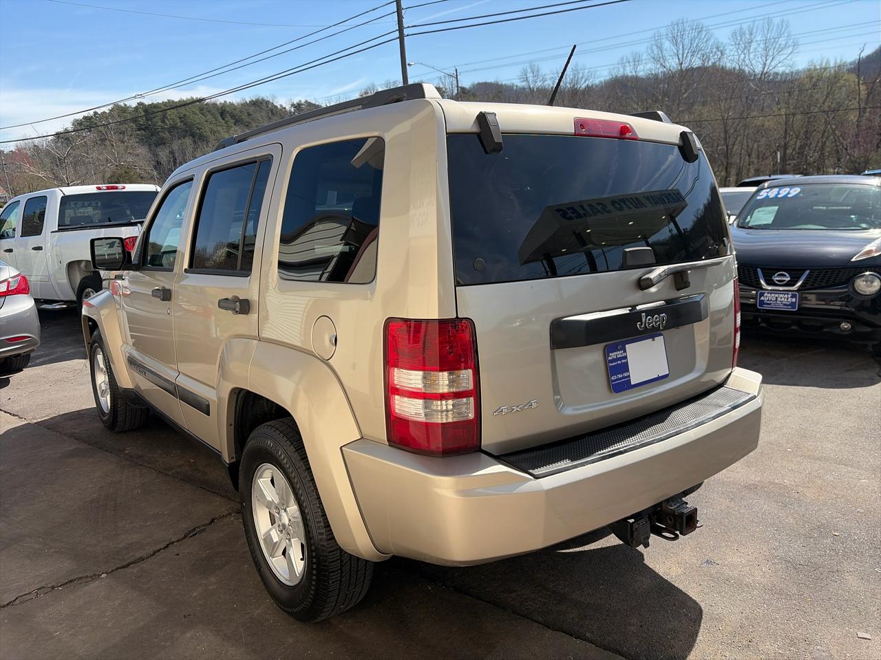 Jeep Liberty Sport 4WD 2010