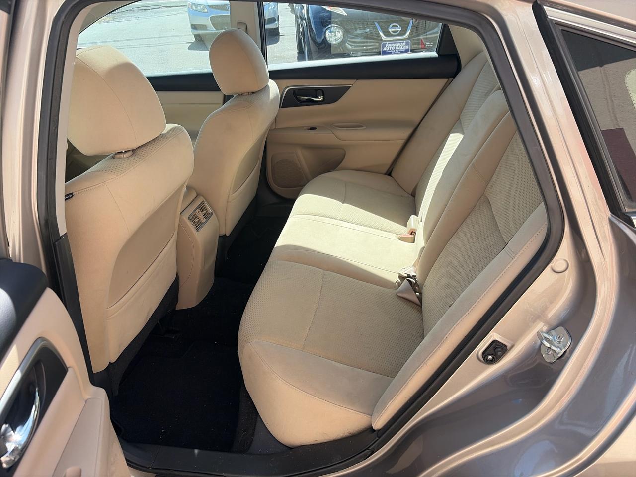 Nissan Altima 2.5 2015