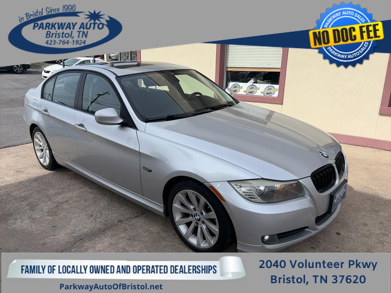 2011 BMW 3 Series 328i Sedan RWD