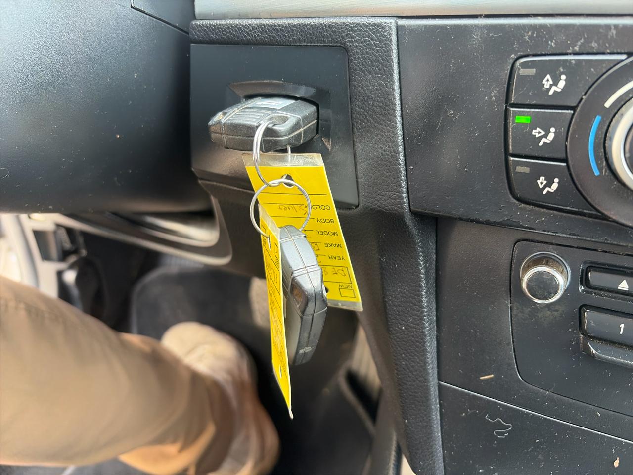 BMW 3-Series 328i 2011