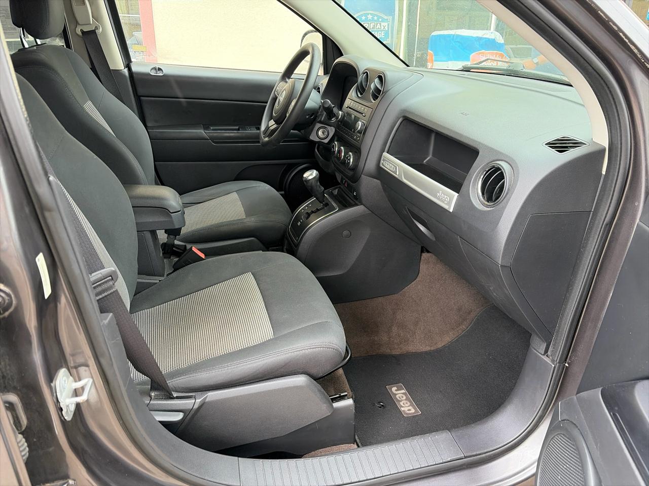 Jeep Compass Sport FWD 2014