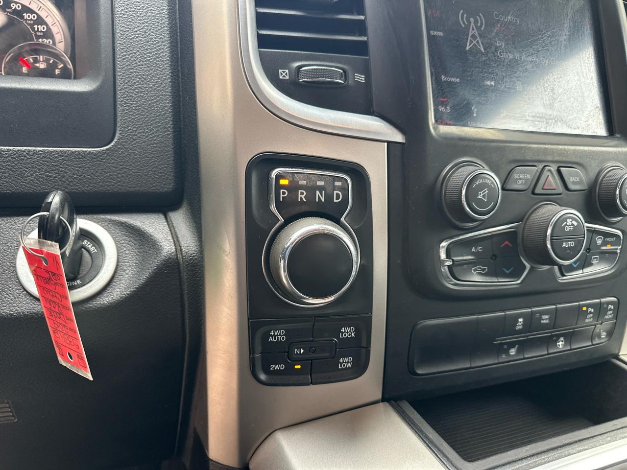 RAM 1500 Classic Tradesman Crew Cab SWB 4WD 2019