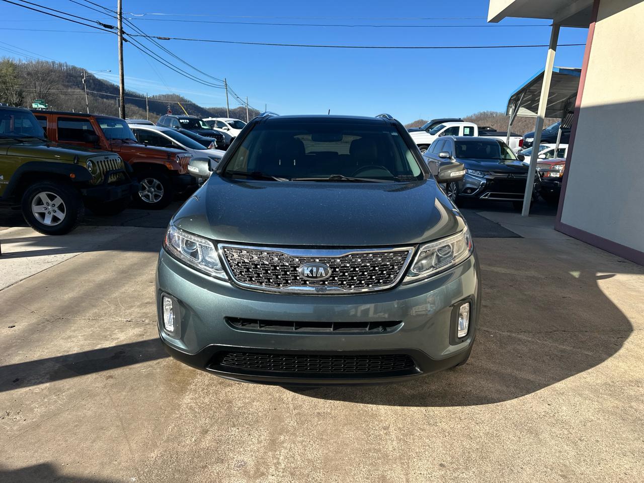 Kia Sorento EX V6 2WD 2015