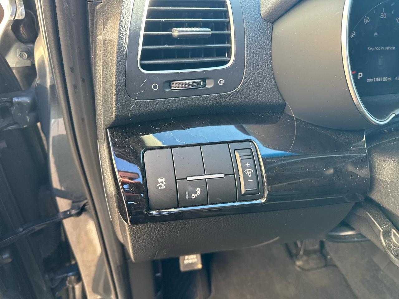 Kia Sorento EX V6 2WD 2015