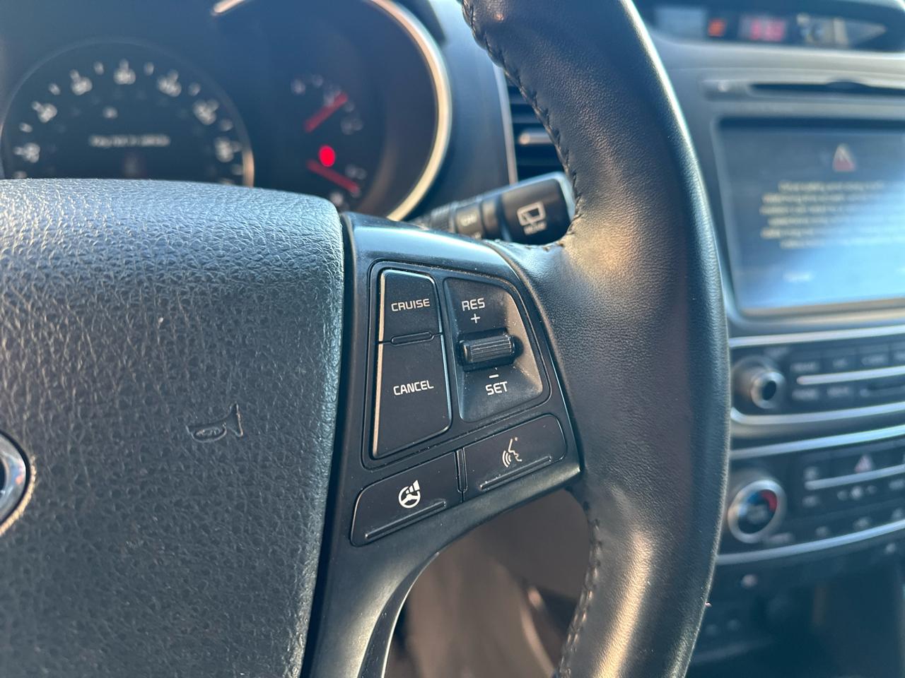 Kia Sorento EX V6 2WD 2015